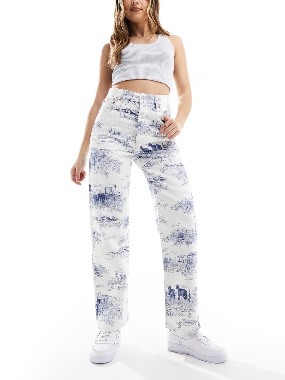 Levi’s Premium Ribcage Straight Ankle Jeans Horse Toile Western Print Size 25